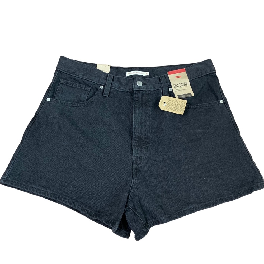 Levi's Black High-Waisted Mom Shorts C27